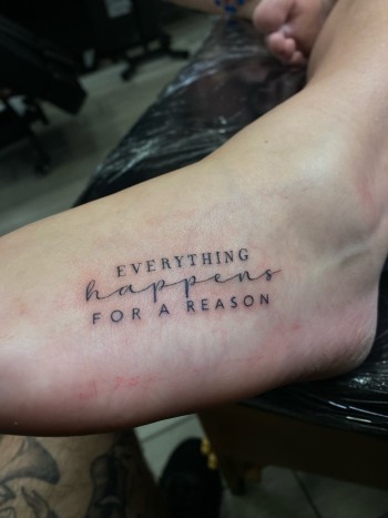 "Everything Happens For A Reason" Fine Line Lettering & Script Tattoo By Rene Cristobal. Inspiration and reassuring at the same time... This is a poplar Southern American Phrase. Rene comes to us from Vision Tattoo Studio in Concepcion, Chile. He is available for booking on September 11th, 2023. Call 404-973-7828 or stop by for a free consultation. Walk Ins are welcome.