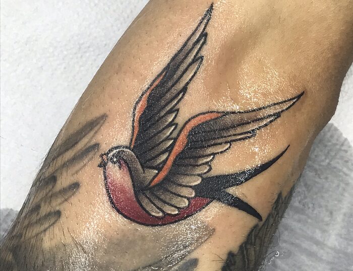 Mandala bird tattoo | Sparrow tattoo, Swallow tattoo, Birds tattoo